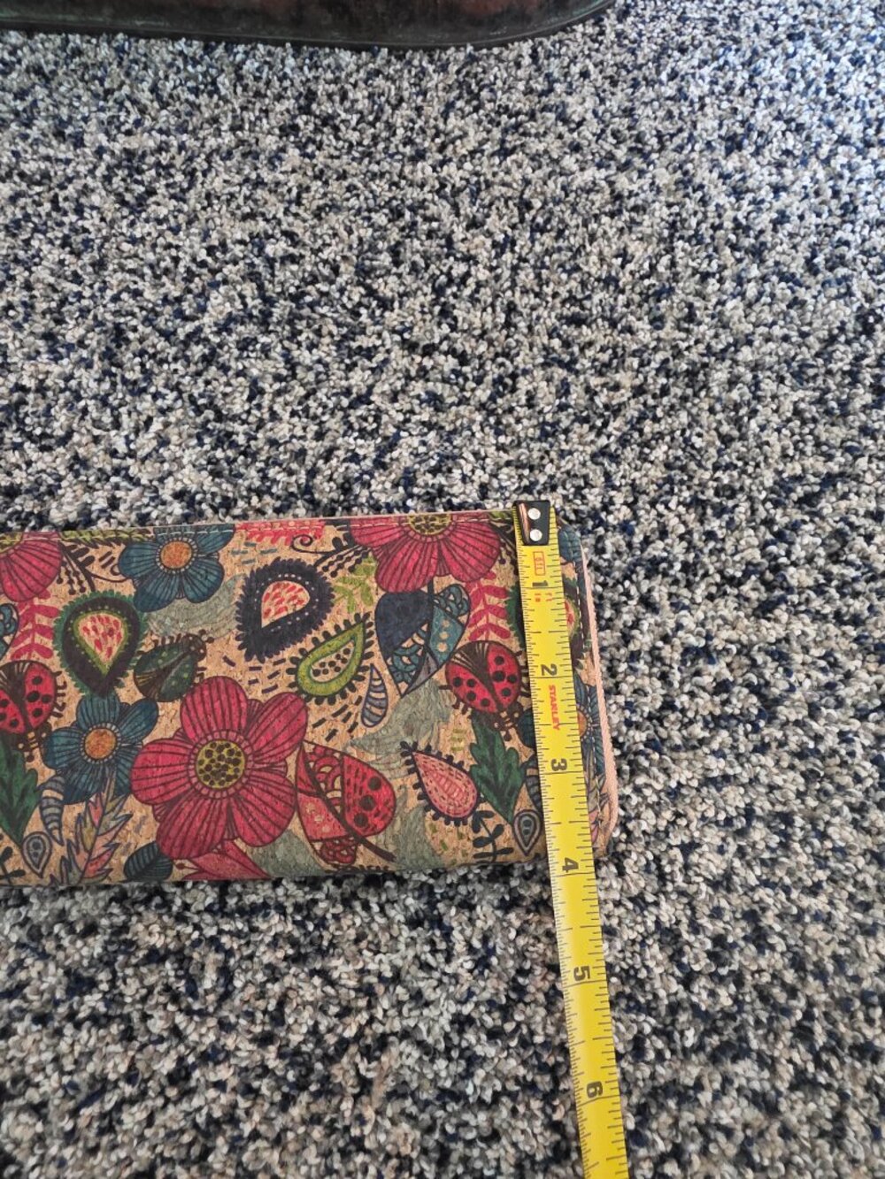 100% Cork Zip-Around Wallet Floral Design Handmade in Portugal - Picture 7 of 10